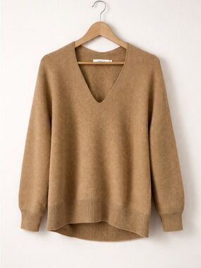Moussy Camel V-Neck Knit Sweater Relaxed Fit Ribbed Hem Neutral Minimalist